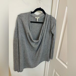 Joie Cashmere Gray Sweater XS in good worn condition